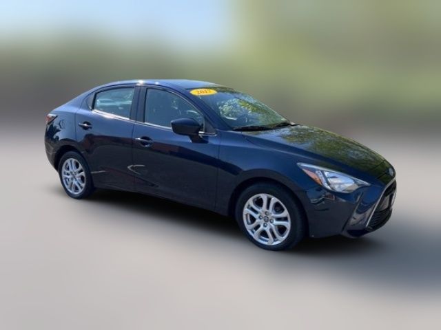 2017 Toyota Yaris iA Base