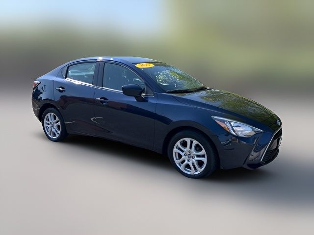 2017 Toyota Yaris iA Base