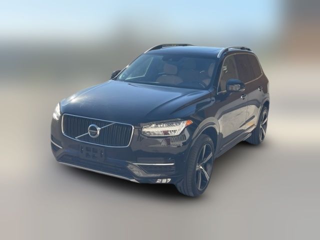 2017 Volvo XC90 Momentum