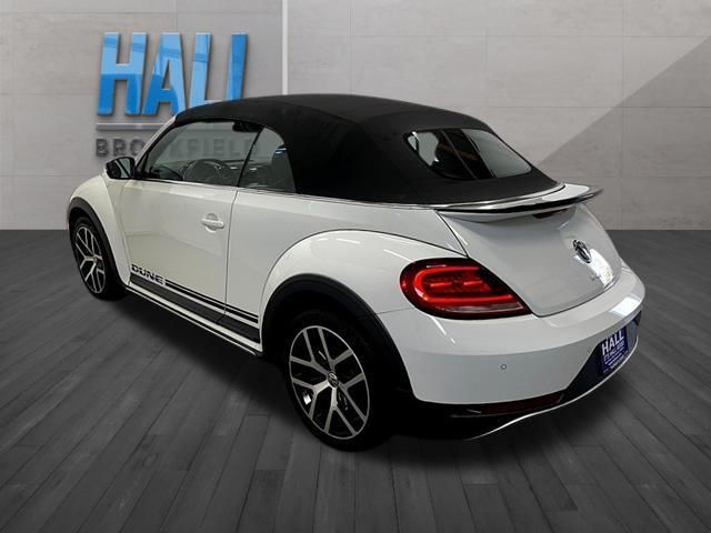 2017 Volkswagen Beetle 1.8T Dune