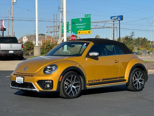 2017 Volkswagen Beetle 1.8T Dune