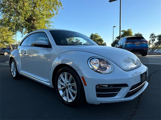 2017 Volkswagen Beetle 1.8T SE