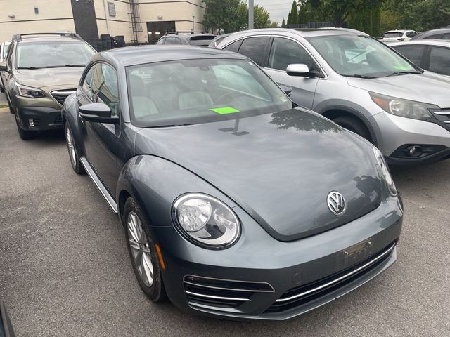 2017 Volkswagen Beetle 1.8T SE