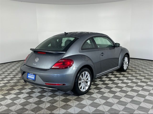 2017 Volkswagen Beetle 1.8T SE