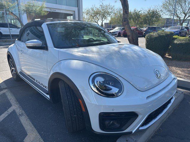 2017 Volkswagen Beetle 1.8T Dune