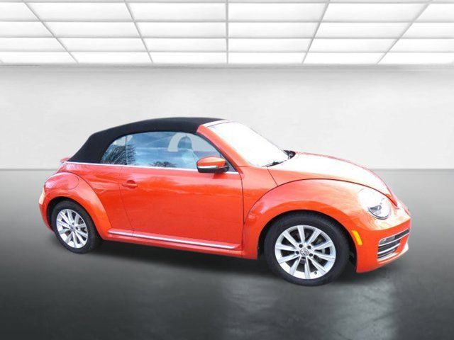 2017 Volkswagen Beetle 1.8T SE