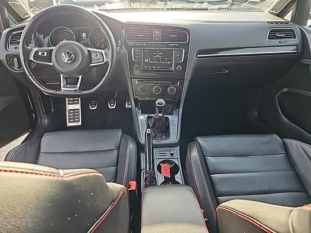 2017 Volkswagen Golf GTI 