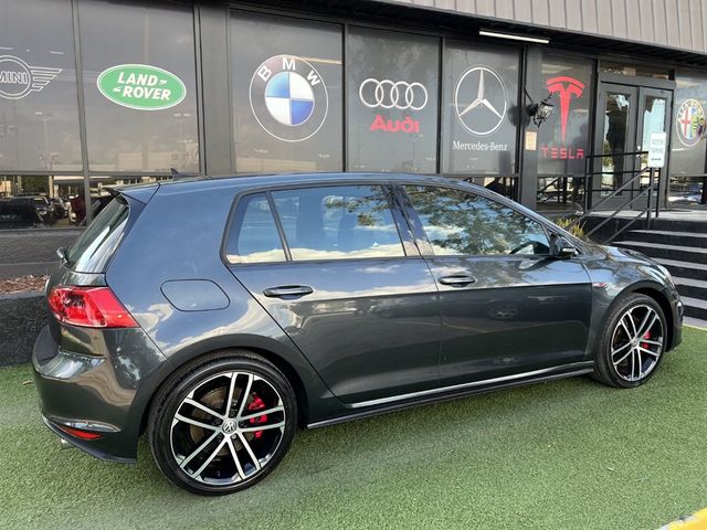 2017 Volkswagen Golf GTI Sport