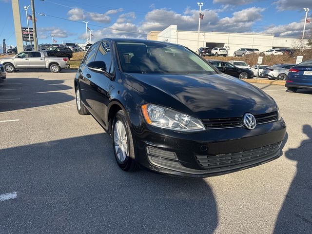 2017 Volkswagen Golf S