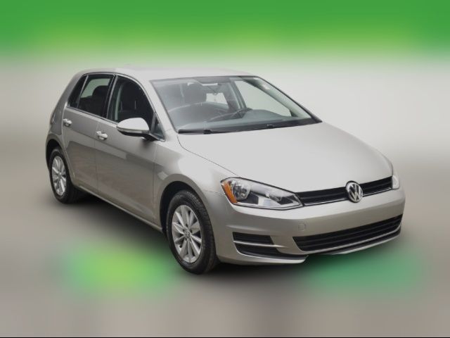 2017 Volkswagen Golf S