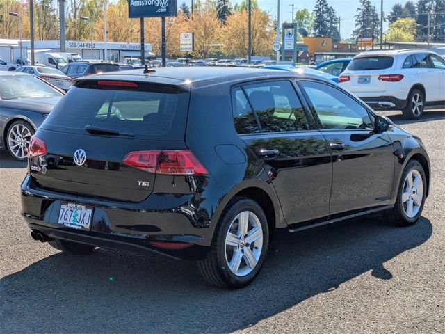 2017 Volkswagen Golf Wolfsburg Edition