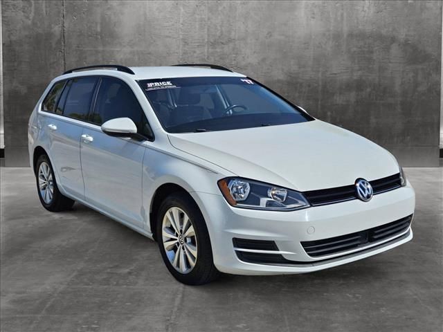 2017 Volkswagen Golf SportWagen S