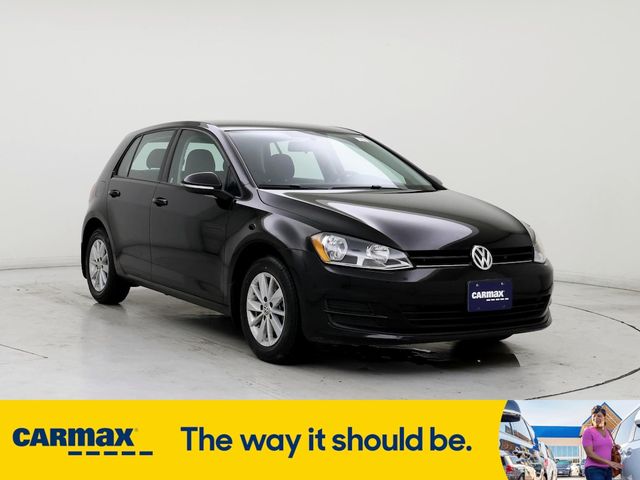 2017 Volkswagen Golf S