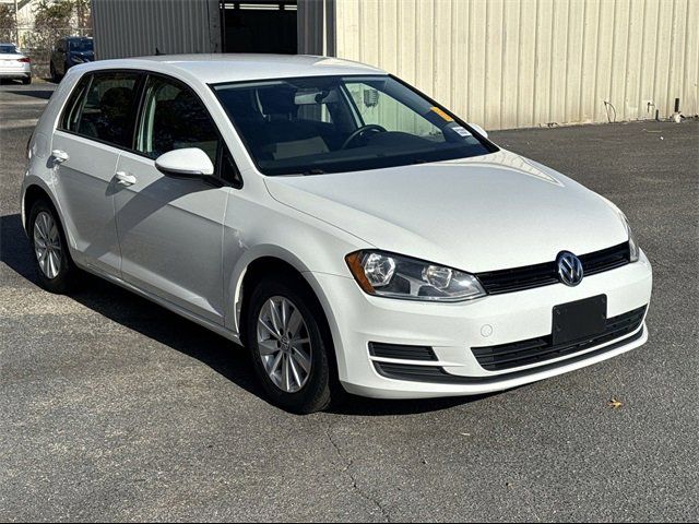 2017 Volkswagen Golf S