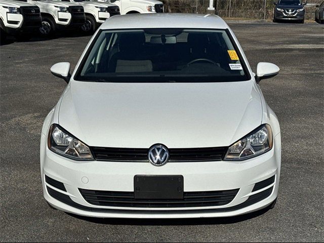 2017 Volkswagen Golf S