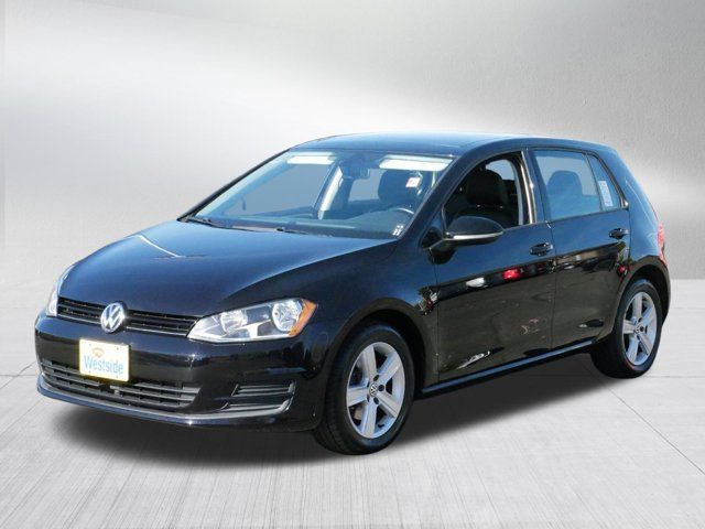 2017 Volkswagen Golf S