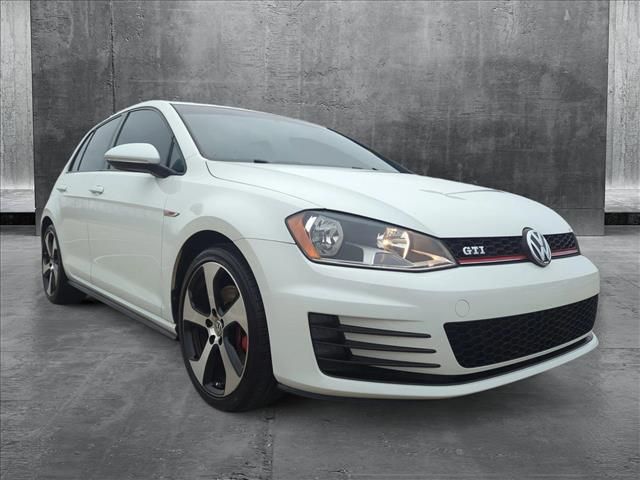 2017 Volkswagen Golf GTI S