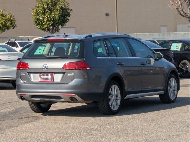 2017 Volkswagen Golf Alltrack S