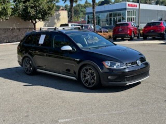 2017 Volkswagen Golf Alltrack S