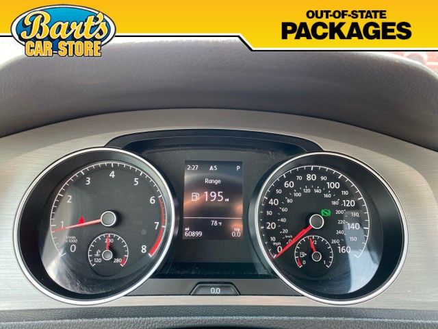 2017 Volkswagen Golf SE