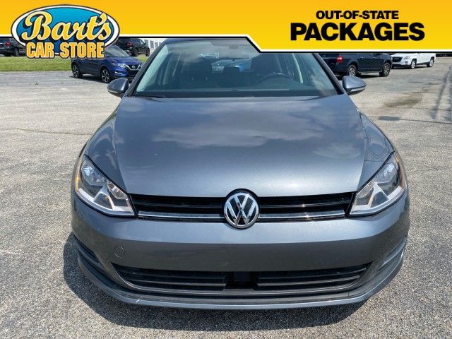 2017 Volkswagen Golf SE