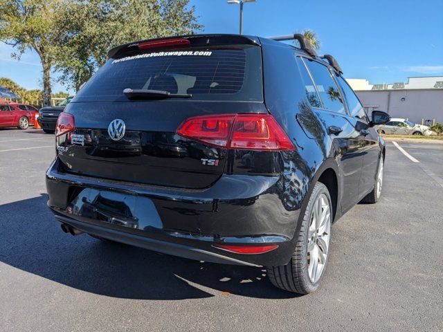 2017 Volkswagen Golf SE