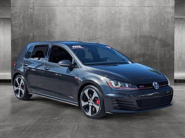 2017 Volkswagen Golf GTI SE