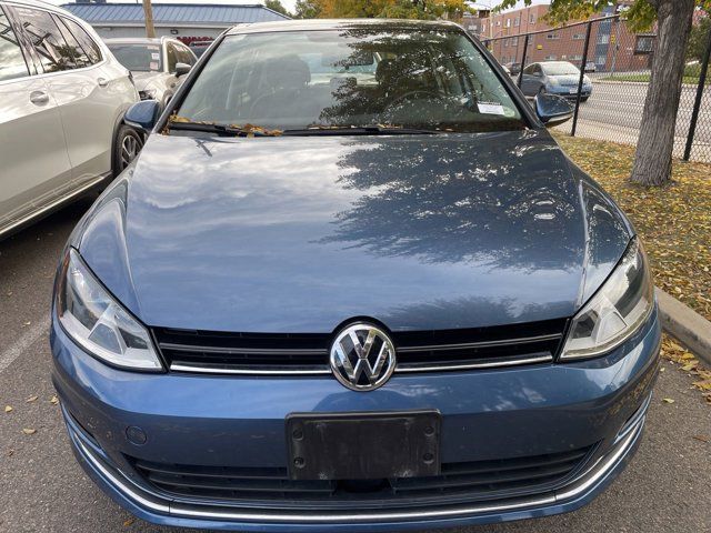 2017 Volkswagen Golf SEL