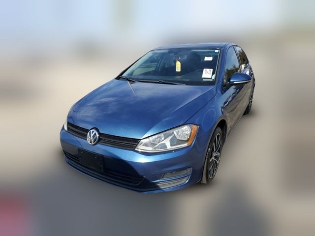 2017 Volkswagen Golf SE