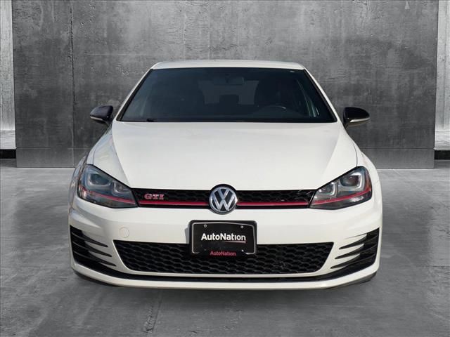 2017 Volkswagen Golf GTI Sport