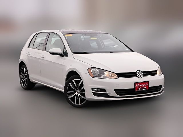 2017 Volkswagen Golf SE