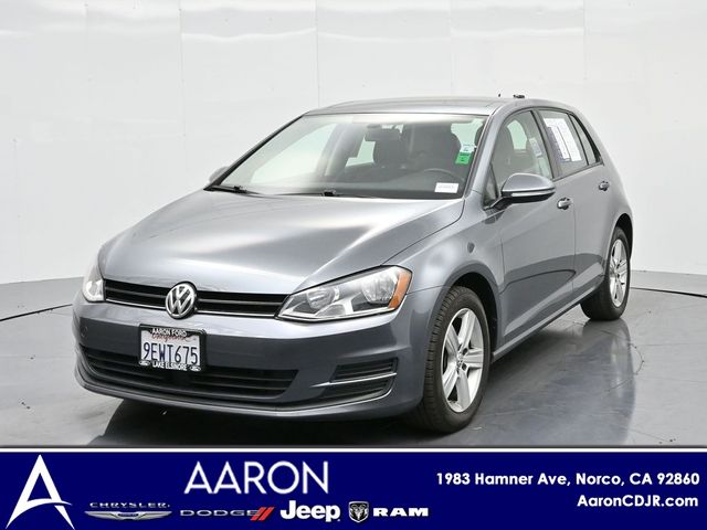 2017 Volkswagen Golf SE