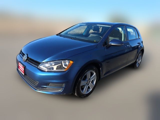 2017 Volkswagen Golf SE