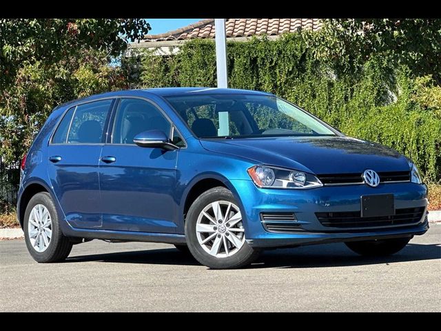 2017 Volkswagen Golf S