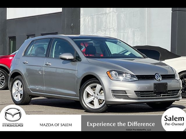 2017 Volkswagen Golf SE