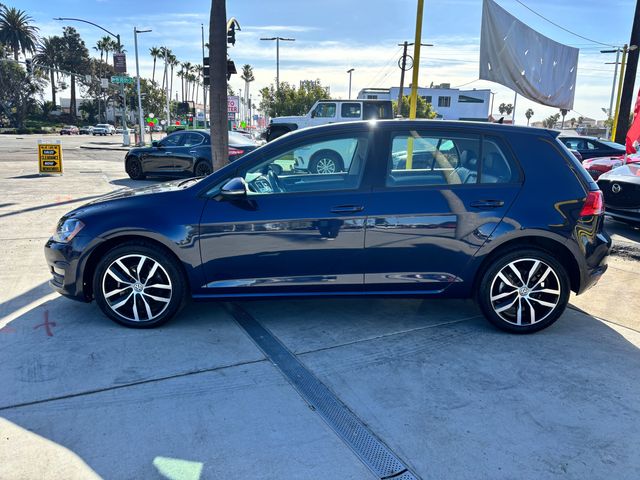 2017 Volkswagen Golf SE