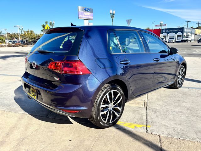 2017 Volkswagen Golf SE