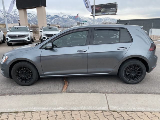 2017 Volkswagen Golf S