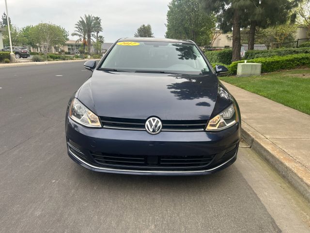 2017 Volkswagen Golf Wolfsburg Edition