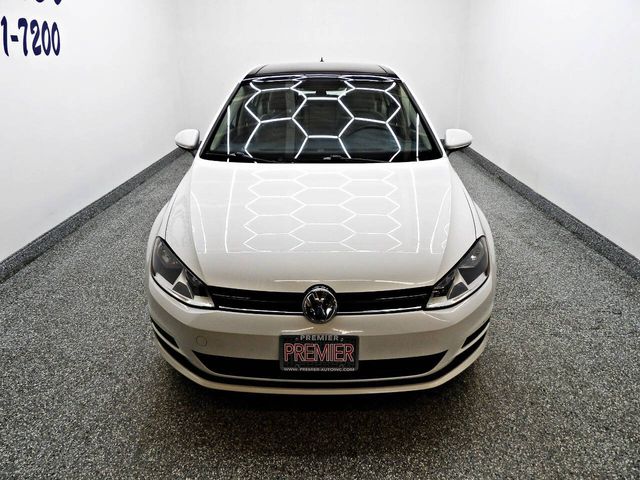 2017 Volkswagen Golf Wolfsburg Edition