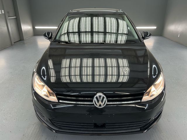 2017 Volkswagen Golf Wolfsburg Edition