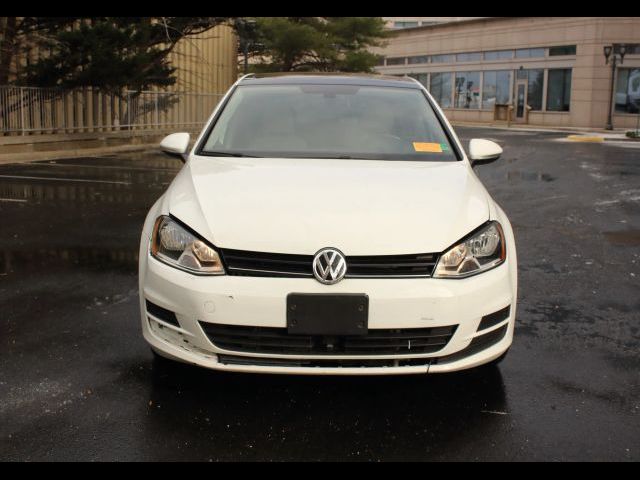 2017 Volkswagen Golf Wolfsburg Edition