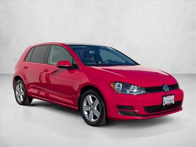 2017 Volkswagen Golf Wolfsburg Edition