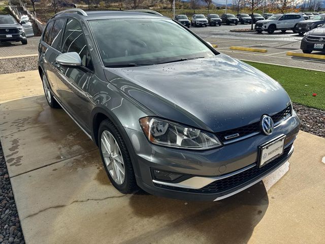 2017 Volkswagen Golf Alltrack S