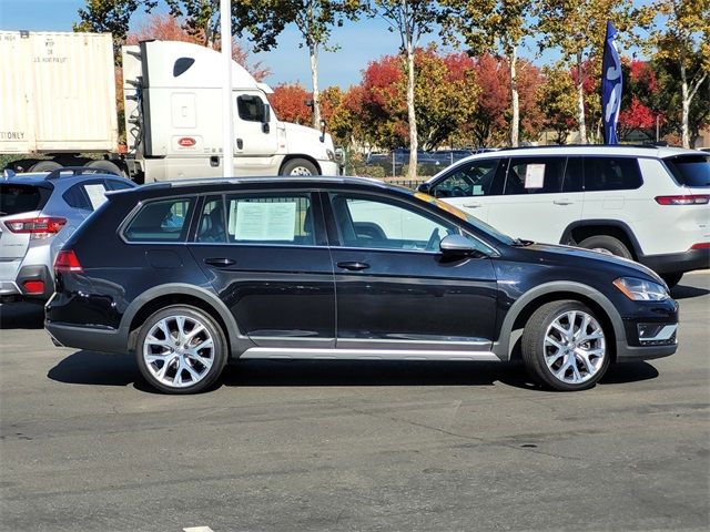 2017 Volkswagen Golf Alltrack SEL