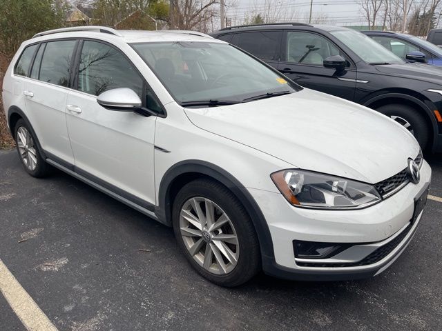 2017 Volkswagen Golf Alltrack S