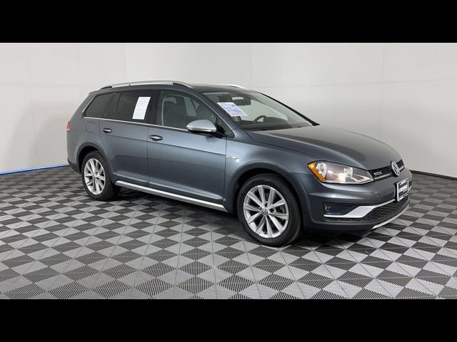 2017 Volkswagen Golf Alltrack SE