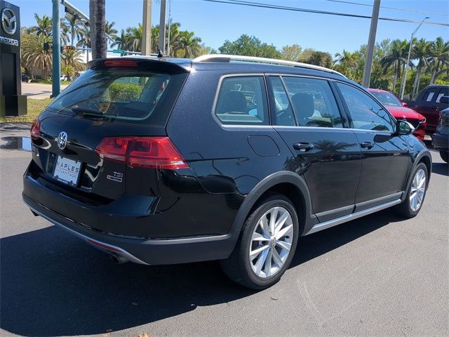 2017 Volkswagen Golf Alltrack S