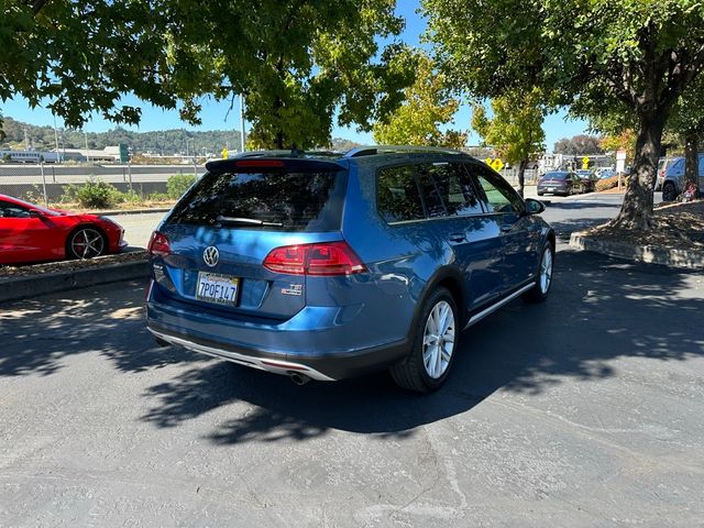 2017 Volkswagen Golf Alltrack SE