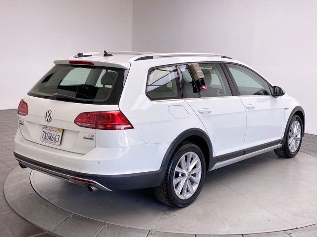 2017 Volkswagen Golf Alltrack SE